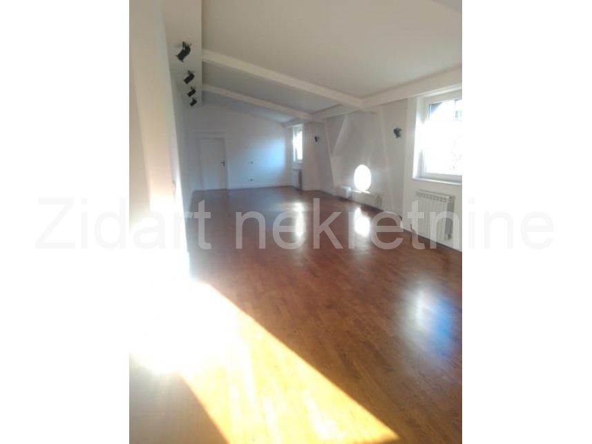 Квартира, 2432 м², 752 000$ — FAKTOR
